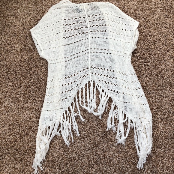 Hollister cardigan - medium - NWT - Picture 4 of 4